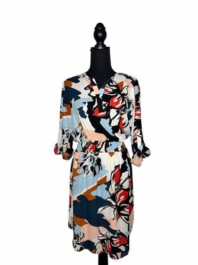 Bar III Multicolor Floral Shift Dress in Blue, Rust & Cream XS